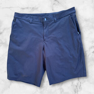 Men’s black lululemon shorts
